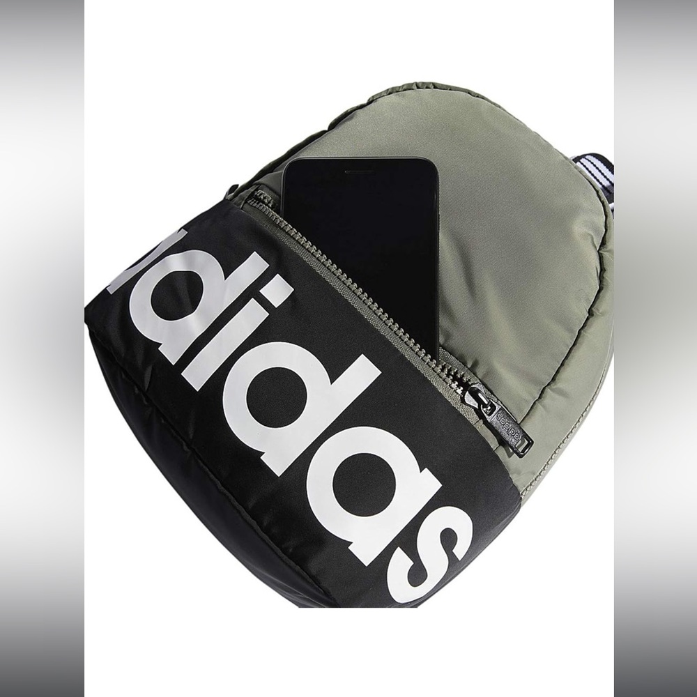 ⭐️ - - - Adidas mini backpack - Picture 7 of 13